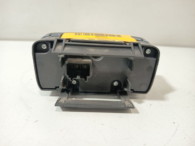Recambio de mando intermitentes para ford fiesta vi van 1.4 tdci referencia OEM IAM 18884133  