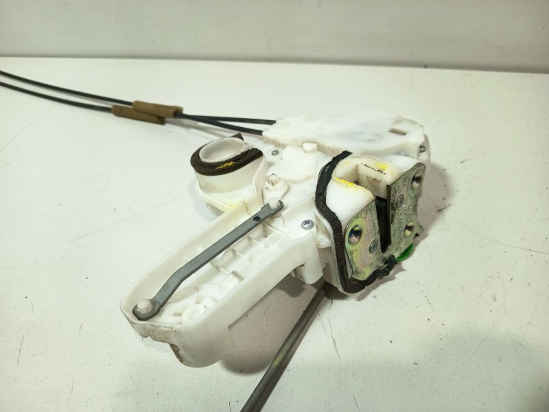Recambio de cerradura puerta delantera izquierda para renault megane ii berlina 5p authentique referencia OEM IAM 8200027776  