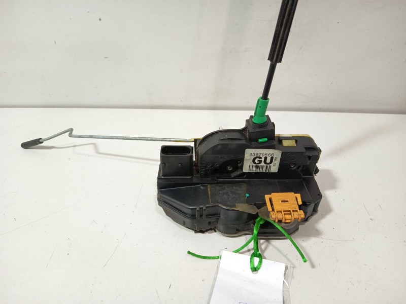 Recambio de cerradura puerta trasera derecha para chevrolet orlando (j309) 2.0 d referencia OEM IAM 13578023  