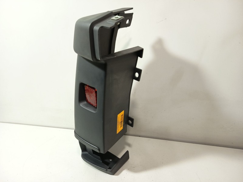 Recambio de puntera paragolpes trasera derecha para peugeot boxer furgoneta 2.2 bluehdi 140 referencia OEM IAM 1305761070  