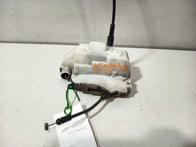 Recambio de cerradura puerta delantera derecha para renault megane ii berlina 5p authentique referencia OEM IAM 8200027779  