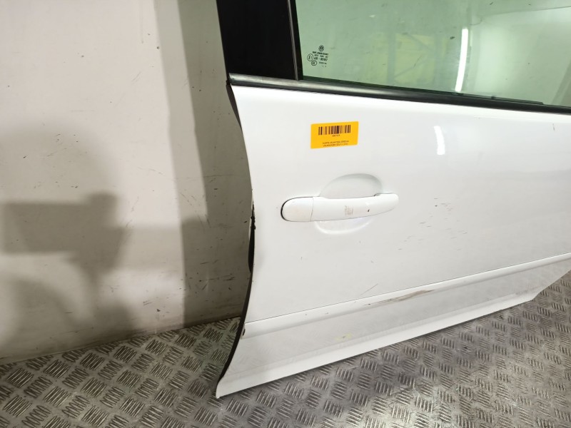 Recambio de puerta delantera derecha para volkswagen golf v (1k1) 1.6 fsi referencia OEM IAM 1K4831106G  BLANCO