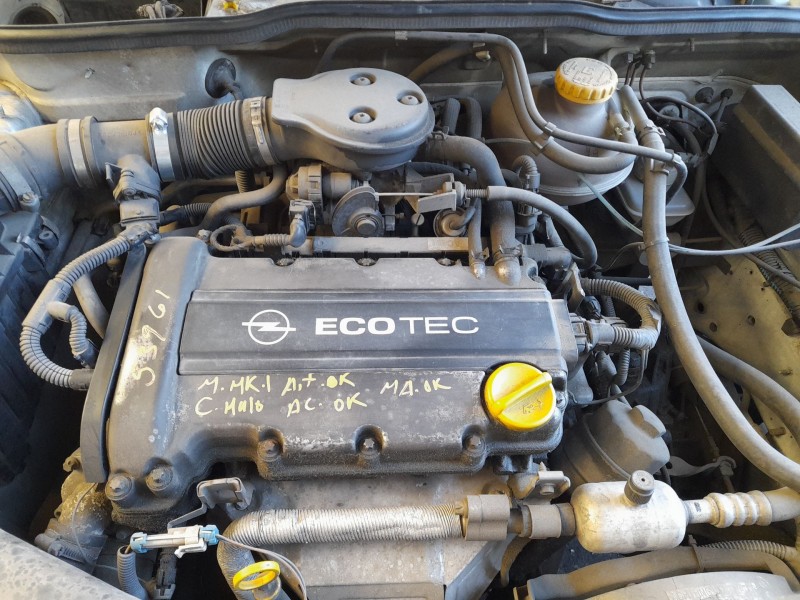 opel corsa b (s93) del año 1999