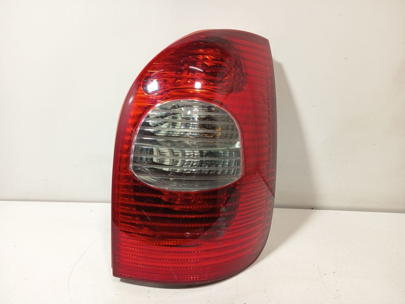 Recambio de piloto trasero derecho para citroën xsara picasso (n68) 1.6 hdi referencia OEM IAM 9650005780  