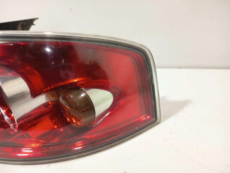 Recambio de piloto trasero derecho para seat ibiza iii (6l1) 1.2 referencia OEM IAM 6L6945112B  