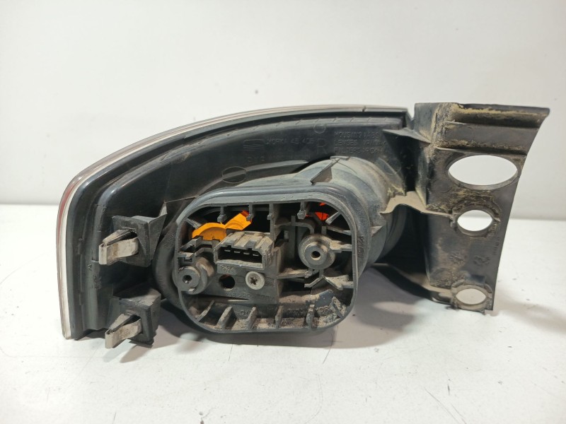 Recambio de piloto trasero derecho para seat ibiza iii (6l1) 1.2 referencia OEM IAM 6L6945112B  