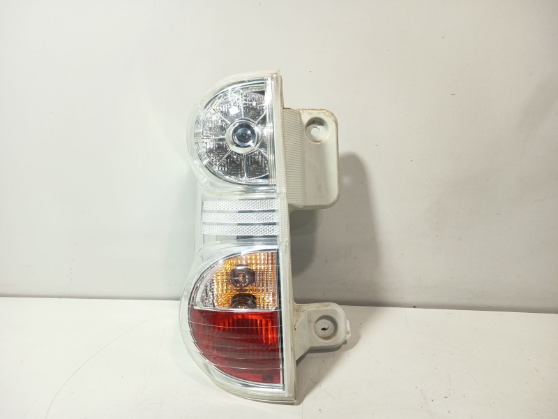 Recambio de piloto trasero izquierdo para nissan nv200 furgoneta e-nv (me0n) referencia OEM IAM 26555BJ00A 265554FA0B 