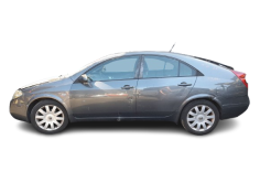 nissan primera hatchback (p12) del año 2006