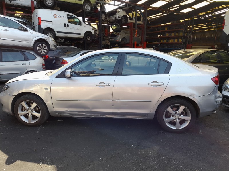mazda 3 sedán (bk) del año 2004