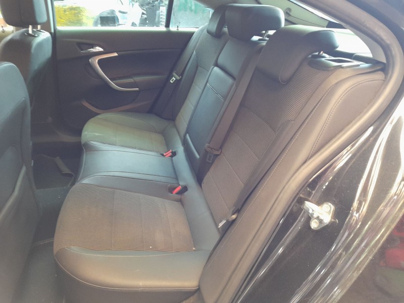 opel insignia a sedán (g09) del año 2012
