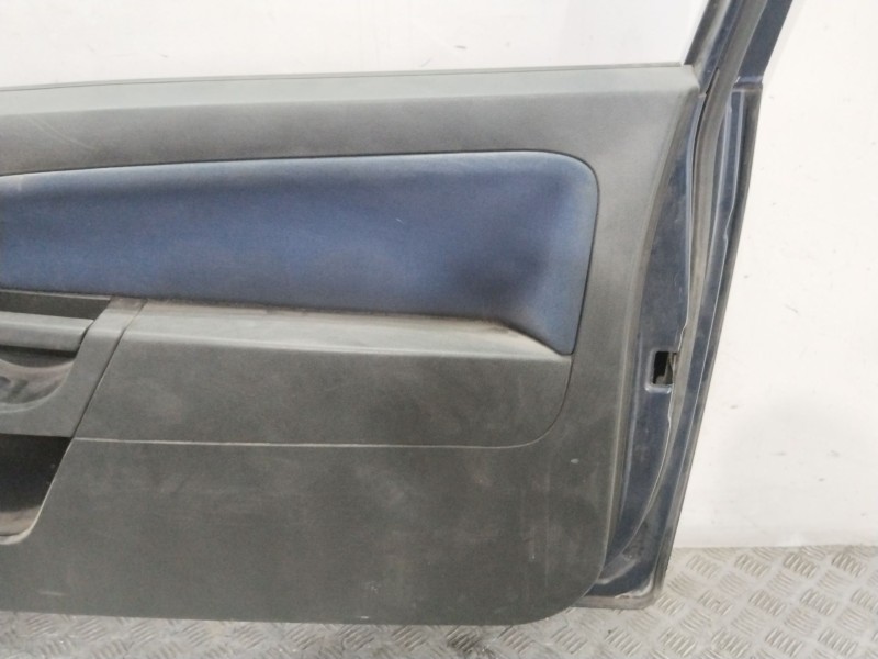 Recambio de puerta delantera derecha para ford fiesta (cbk) ambiente referencia OEM IAM  AZUL 