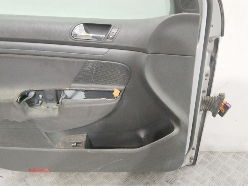 Recambio de puerta delantera izquierda para volkswagen golf v (1k1) 1.6 fsi referencia OEM IAM   