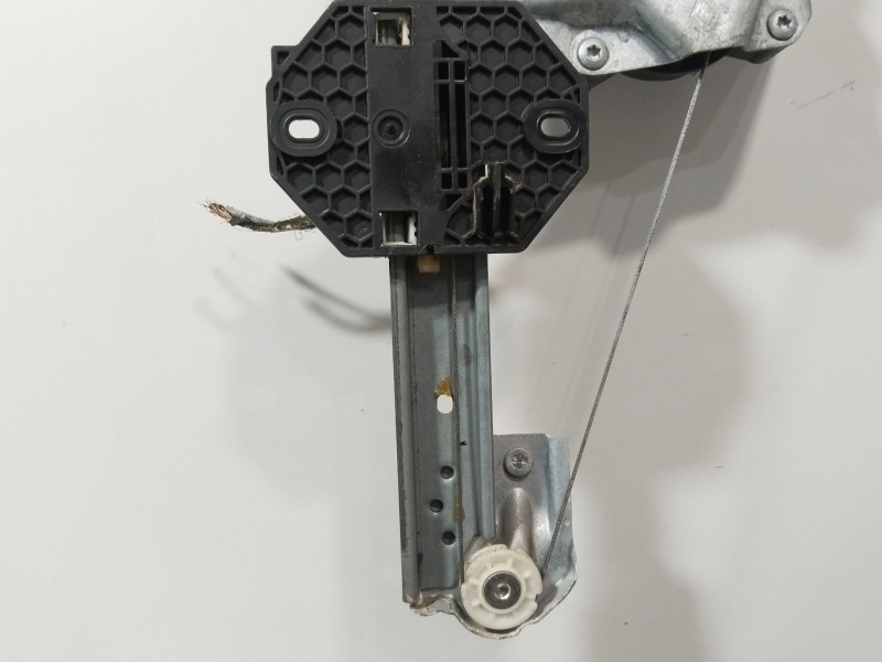 Recambio de elevalunas delantero derecho para dacia sandero ii (b8_) tce 90 (b8m1, b8ma) referencia OEM IAM 807209299R  