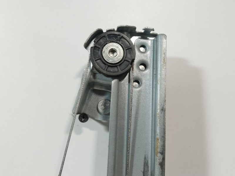 Recambio de elevalunas trasero izquierdo para dacia sandero ii (b8_) tce 90 (b8m1, b8ma) referencia OEM IAM 827211031R  