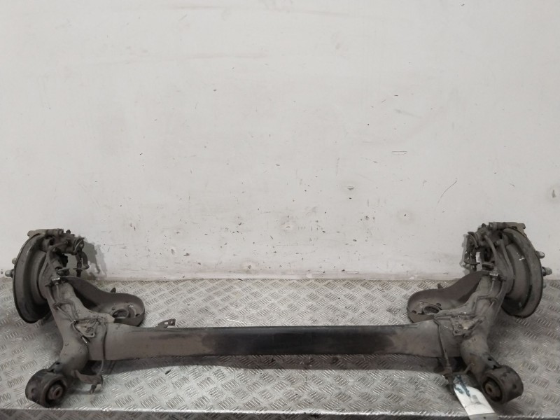 Recambio de puente trasero para toyota prius (nhw30) advance referencia OEM IAM 4210112171  