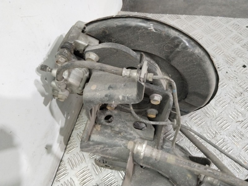 Recambio de puente trasero para nissan leaf basis referencia OEM IAM 555013NM0A  