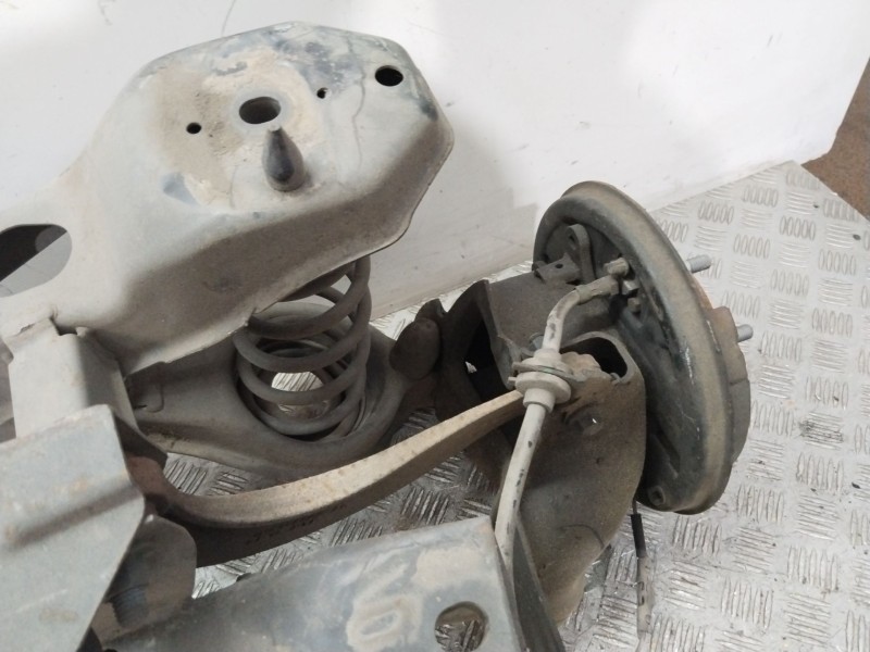Recambio de puente trasero para ford focus berlina (cap) ambiente (d) referencia OEM IAM   