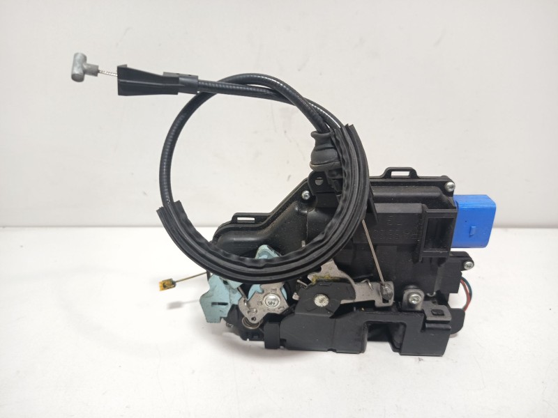 Recambio de cerradura puerta delantera izquierda para skoda octavia berlina (1z3) active referencia OEM IAM 3D1837015AB  