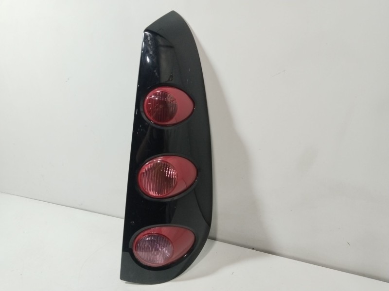 Recambio de piloto trasero derecho para smart forfour básico (80kw) referencia OEM IAM A4548200664  