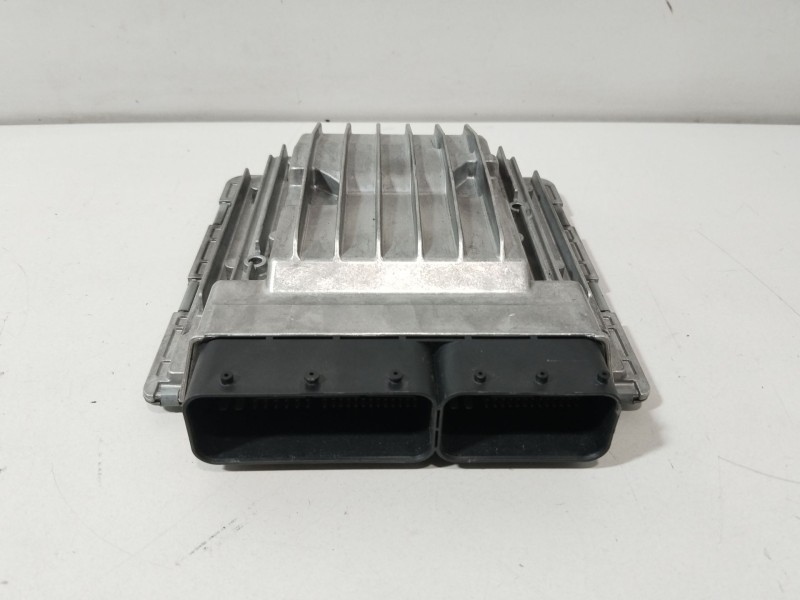 Recambio de centralita motor uce para bmw 1 (e87) 118 i referencia OEM IAM 7599881  
