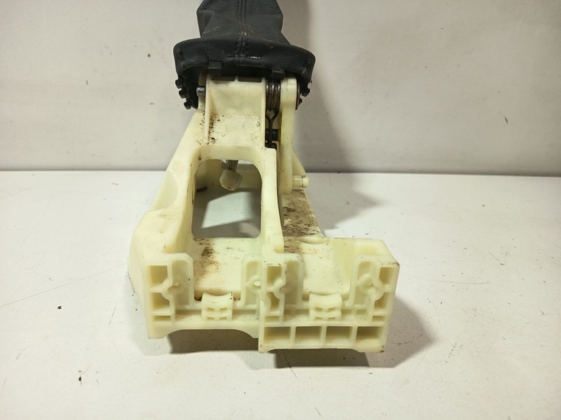 Recambio de palanca cambio para kia rio iii (ub) 1.2 cvvt referencia OEM IAM 437001W100HU  