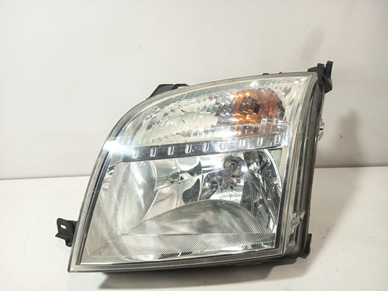 Recambio de faro izquierdo para ford fusion (ju_) 1.4 referencia OEM IAM 1526786  
