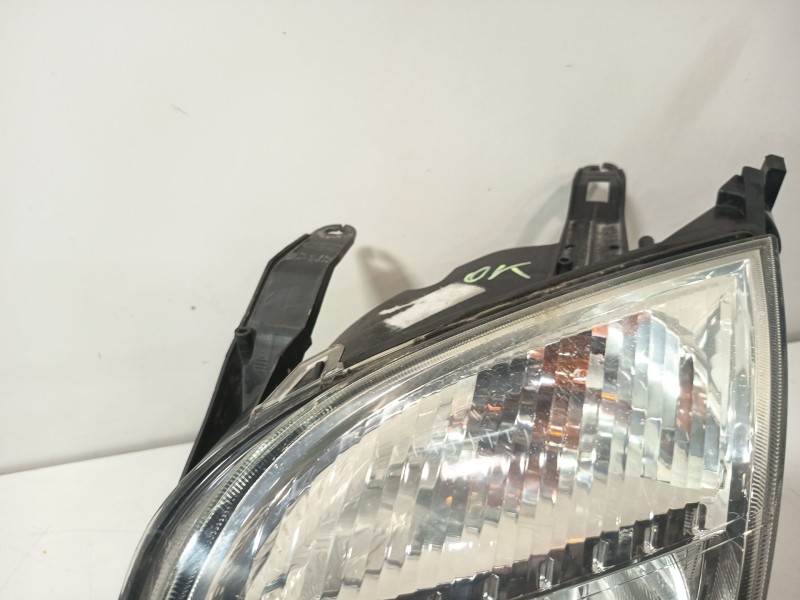 Recambio de faro izquierdo para ford fusion (ju_) 1.4 referencia OEM IAM 1526786  