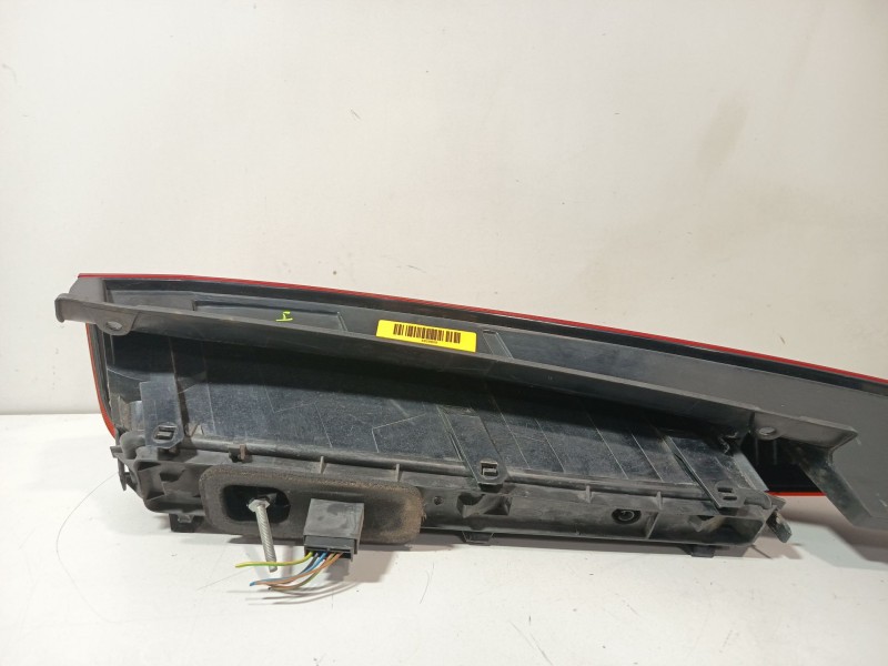 Recambio de piloto trasero izquierdo para ford fusion (ju_) 1.4 referencia OEM IAM 1324567  