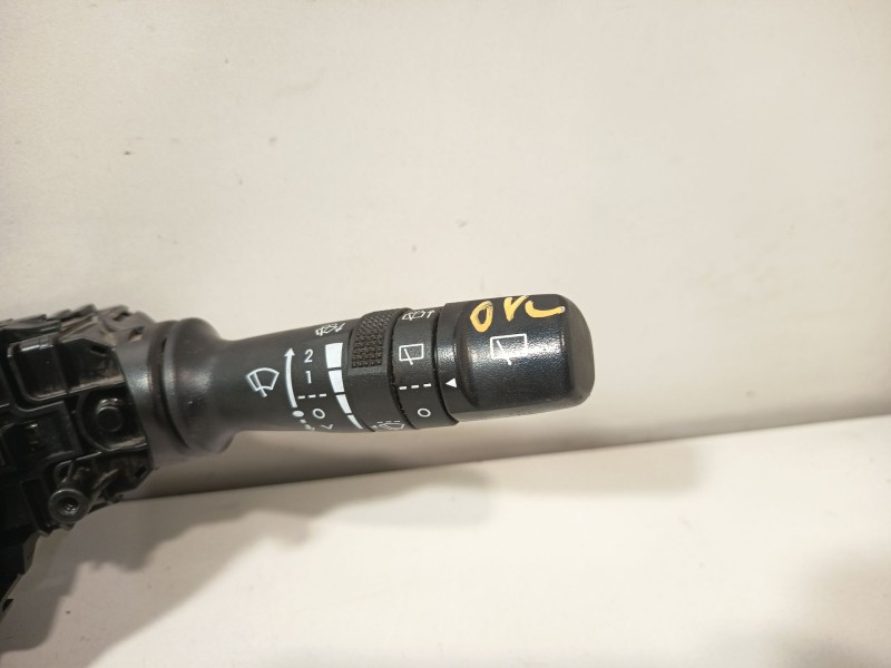 Recambio de mando multifuncion para kia rio iii (ub) 1.2 cvvt referencia OEM IAM 299102245  