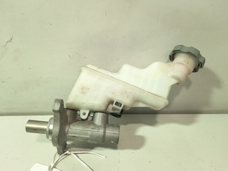 Recambio de bomba freno para kia rio iii (ub) 1.2 cvvt referencia OEM IAM 585101W200  