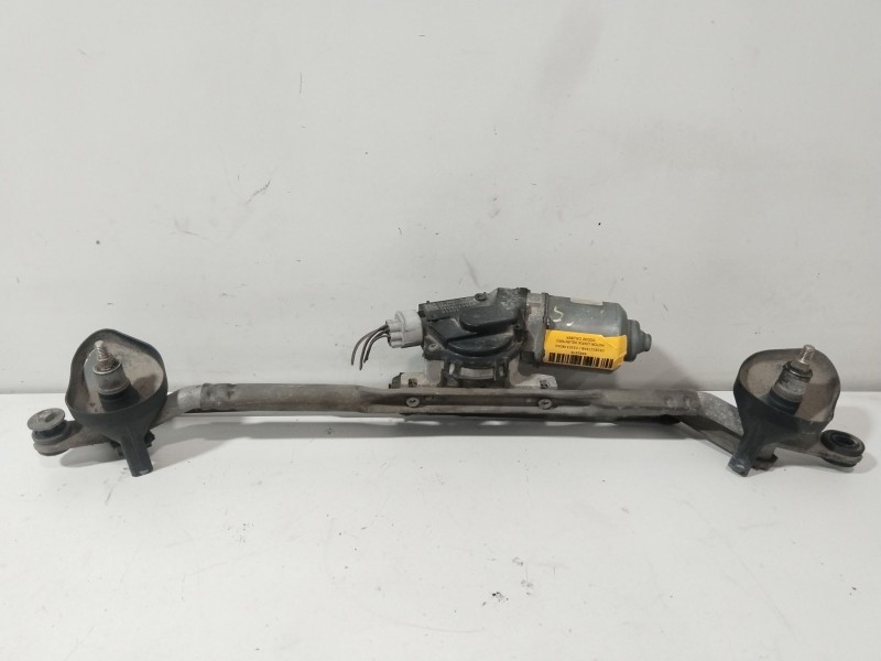 Recambio de motor limpia delantero para dodge caliber 2.0 crd referencia OEM IAM 05183273AB / 05303780AG  