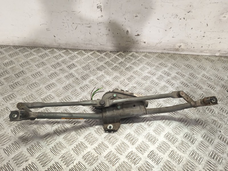 Recambio de motor limpia delantero para seat ibiza iii (6l1) 1.2 referencia OEM IAM 0390241528  