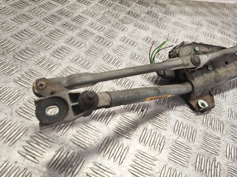 Recambio de motor limpia delantero para seat ibiza iii (6l1) 1.2 referencia OEM IAM 0390241528  