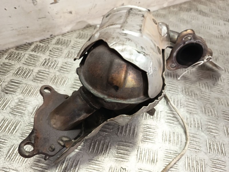 Recambio de catalizador para dacia sandero ii (b8_) tce 90 (b8m1, b8ma) referencia OEM IAM 208A07241R  