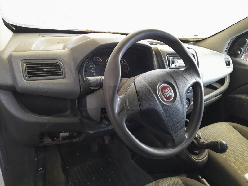 fiat doblo autobús (263_) del año 2010