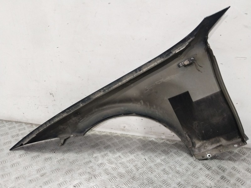 Recambio de aleta delantera derecha para bmw 1 (e87) 116 i referencia OEM IAM 41357133228  