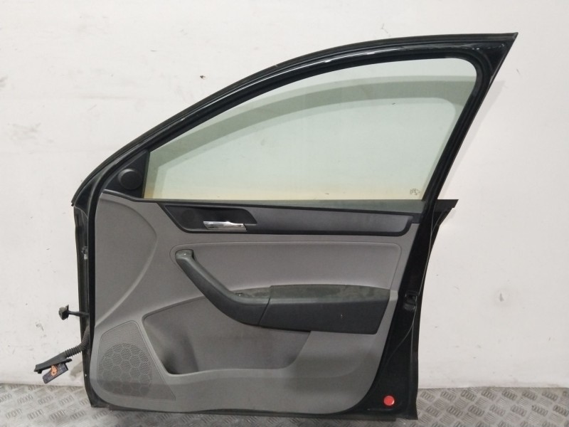 Recambio de puerta delantera derecha para seat toledo iv (kg3) 1.6 tdi referencia OEM IAM 5JA831056B  