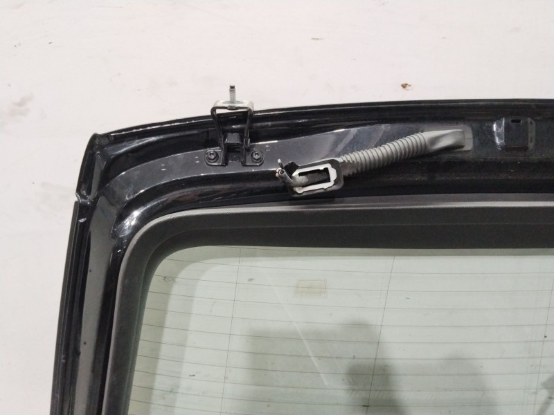 Recambio de porton trasero para seat leon (5f1) 1.5 tgi referencia OEM IAM 5F9827024  AMARILLO
