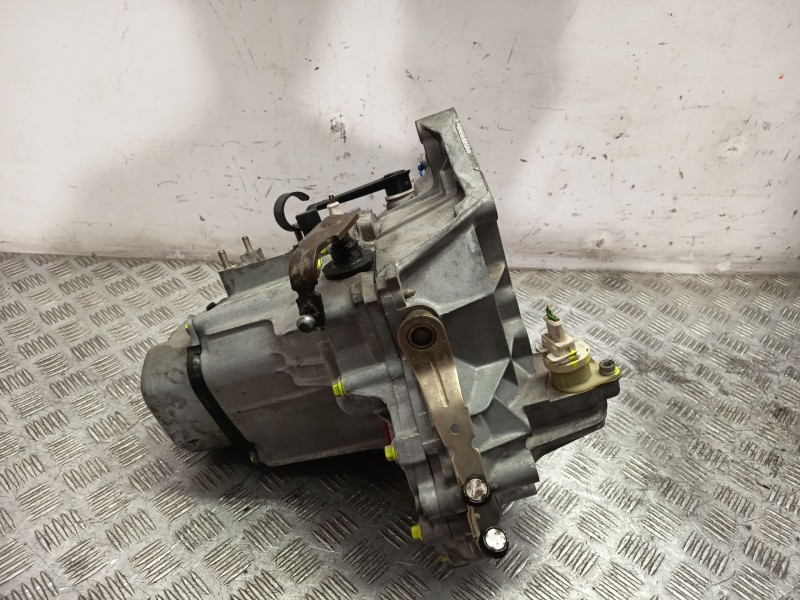 Recambio de caja cambios para peugeot 106 ii (1a_, 1c_) 1.5 d referencia OEM IAM 20CE28  