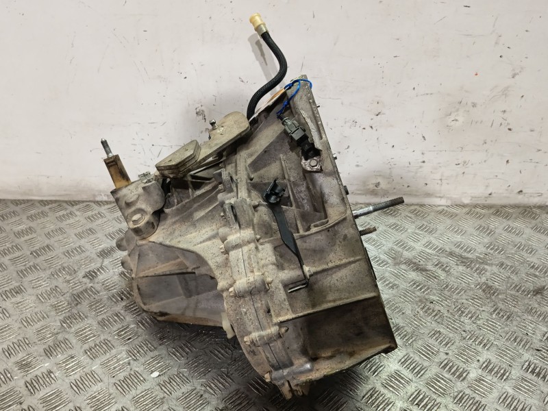 Recambio de caja cambios para dacia duster (hs_) 1.5 dci referencia OEM IAM TL4075  