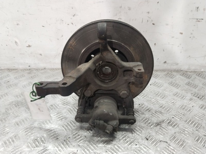 Recambio de mangueta delantera derecha para nissan micra iii (k12) 1.2 16v referencia OEM IAM   