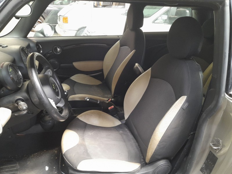 mini mini (r56) del año 2008