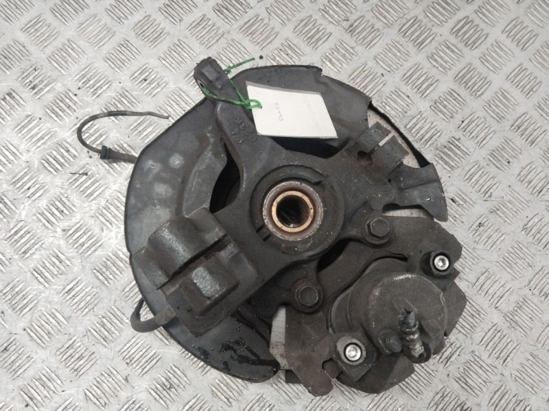 Recambio de mangueta delantera derecha para mazda 5 (cr) 2.0 (crew) referencia OEM IAM C46133021B  