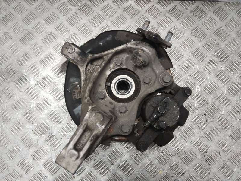 Recambio de mangueta delantera derecha para toyota prius (_w3_) 1.8 hybrid (zvw3_) referencia OEM IAM 4320147030  