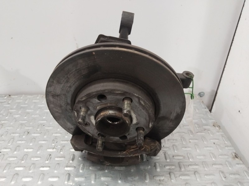 Recambio de mangueta delantera derecha para daewoo kalos (klas) 1.4 16v referencia OEM IAM 96870494  