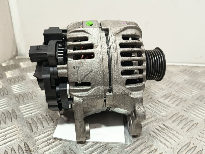 Recambio de alternador para seat ibiza iii (6l1) 1.4 16v referencia OEM IAM 038903018RX  