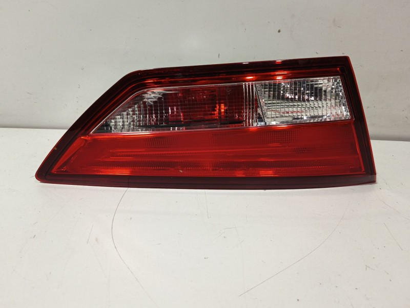 Recambio de piloto trasero izquierdo interior para seat leon (5f1) 1.5 tgi referencia OEM IAM 5F9945093D  