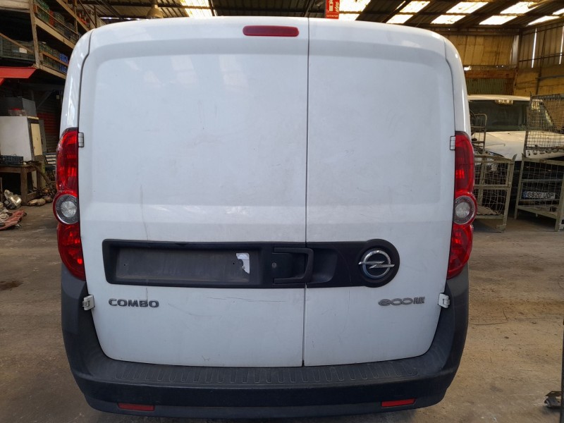 opel combo furgoneta/monovolumen (x12) del año 2013