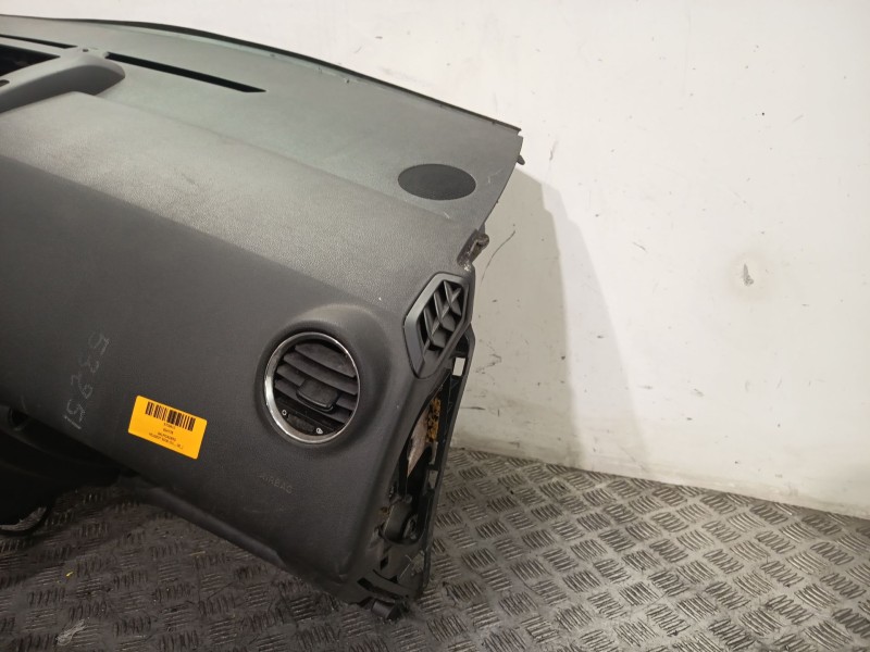 Recambio de salpicadero para peugeot 5008 (0u_, 0e_) 2.0 hdi 150 / bluehdi 150 referencia OEM IAM 824778  