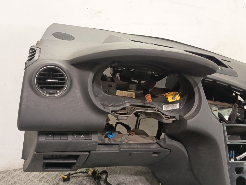 Recambio de salpicadero para peugeot 5008 (0u_, 0e_) 2.0 hdi 150 / bluehdi 150 referencia OEM IAM 824778  